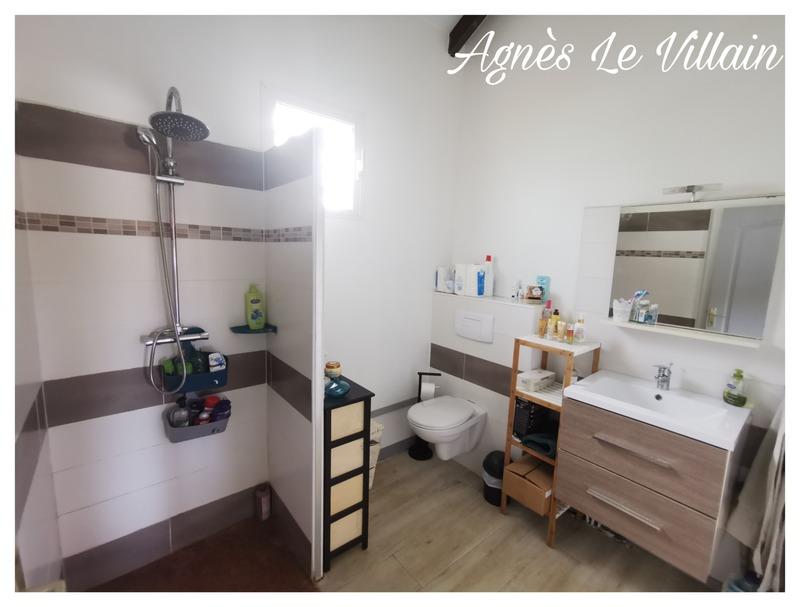 Propriété - 269 m² - 19 pièces