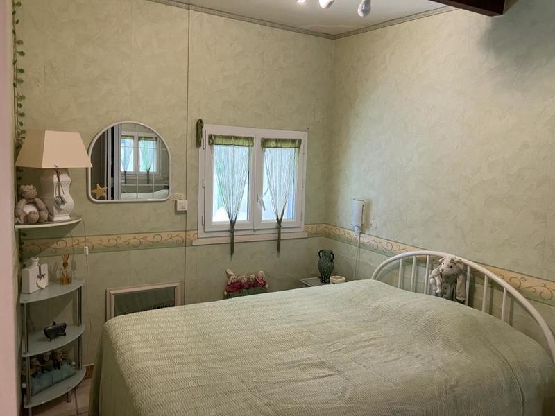 Propriété - 100 m² - 7 pièces