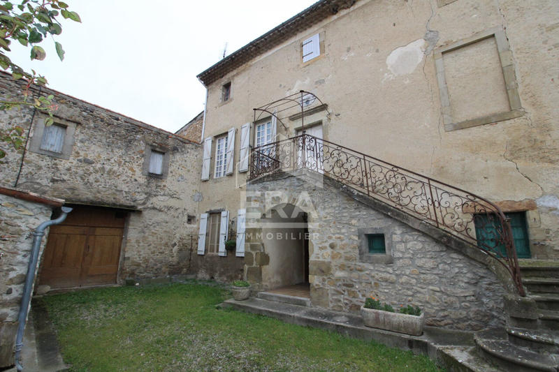 Maison - 150 m² - 5 pièces