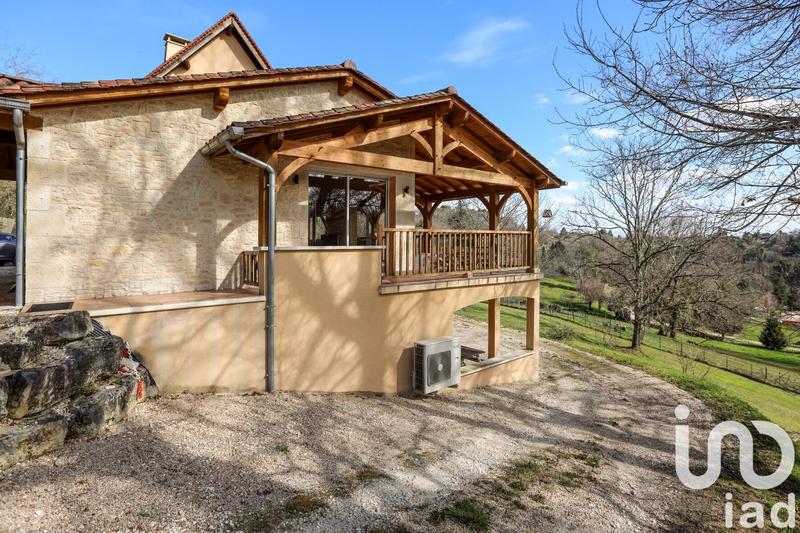 Maison - 167 m² - 5 pièces