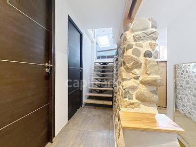 Appartement - 84 m² - 3 pièces