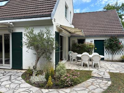 Maison - 189 m² - 7 pièces