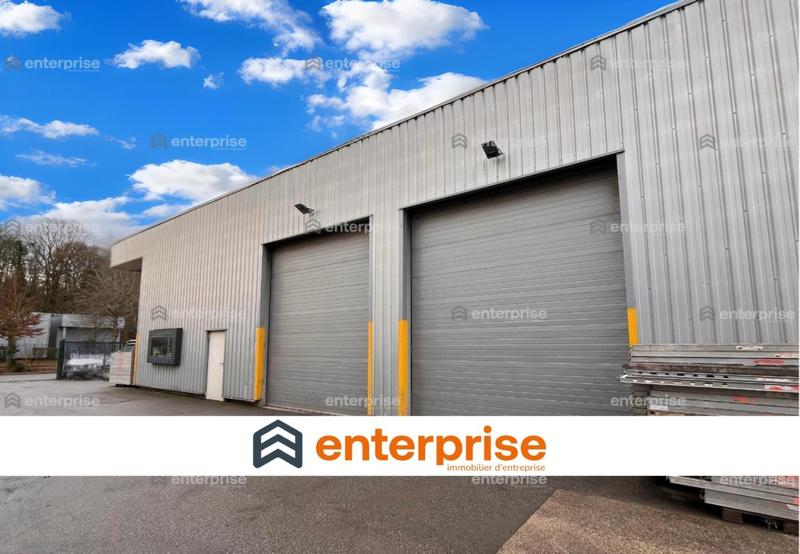 Local d'activité / Entrepôt - 500 m²