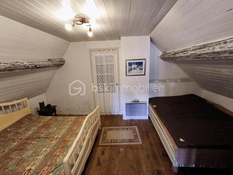 Grange - 60 m² - 3 pièces