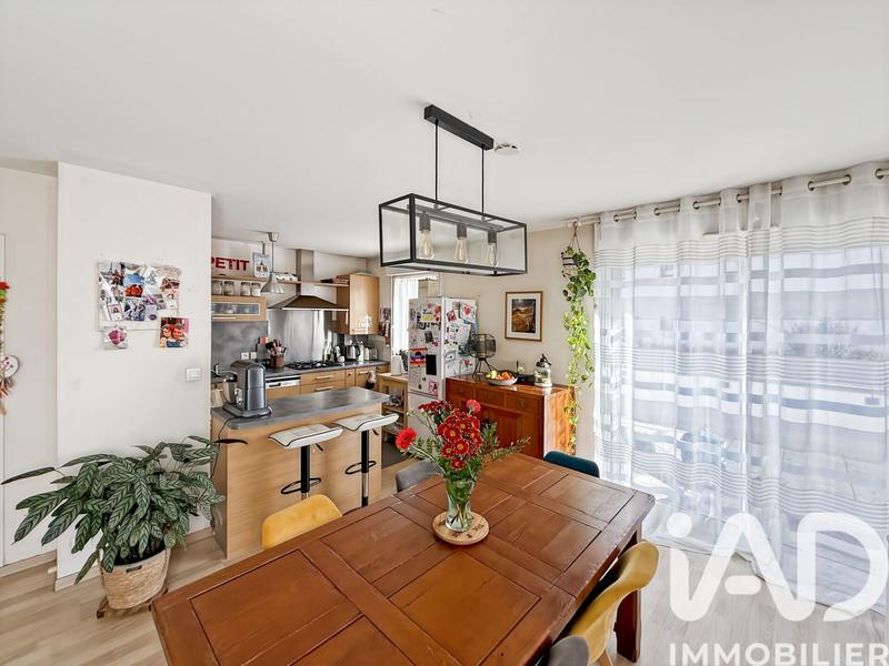 Appartement - 64 m² - 3 pièces