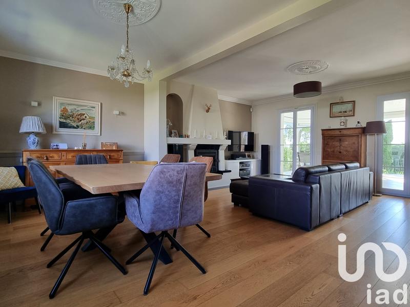 Maison - 170 m² - 7 pièces