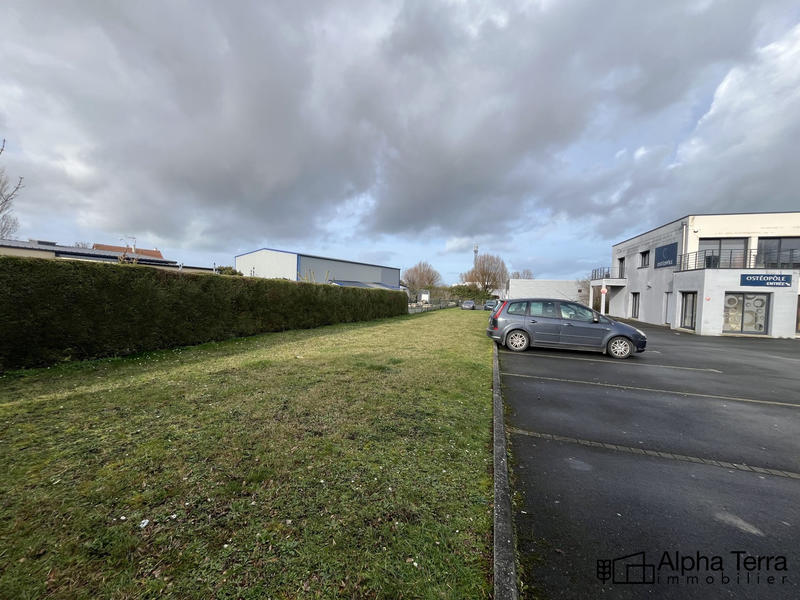 Local d'activités - 105 m²