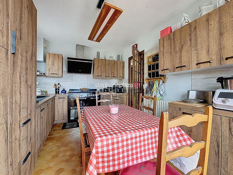 Maison - 160 m² - 7 pièces