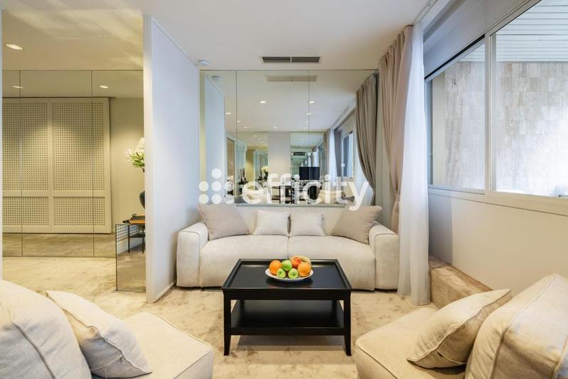 Appartement - 60 m² - 2 pièces