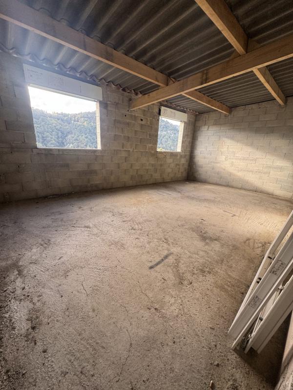 Appartement - 112 m² - 5 pièces