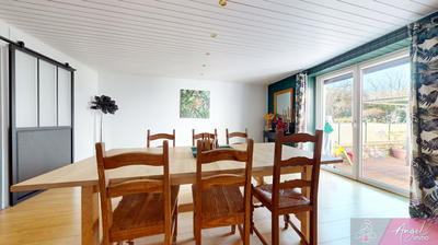 Maison de village - 180 m² - 7 pièces