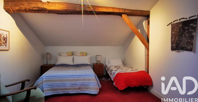 Maison - 279 m² - 8 pièces