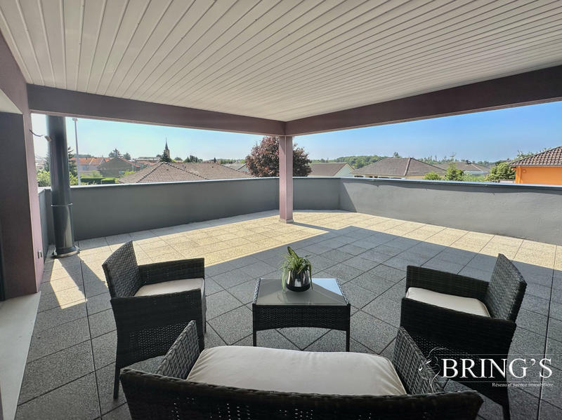 Maison - 137 m² - 4 pièces