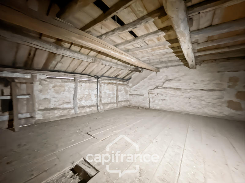 Propriété - 90 m² - 3 pièces