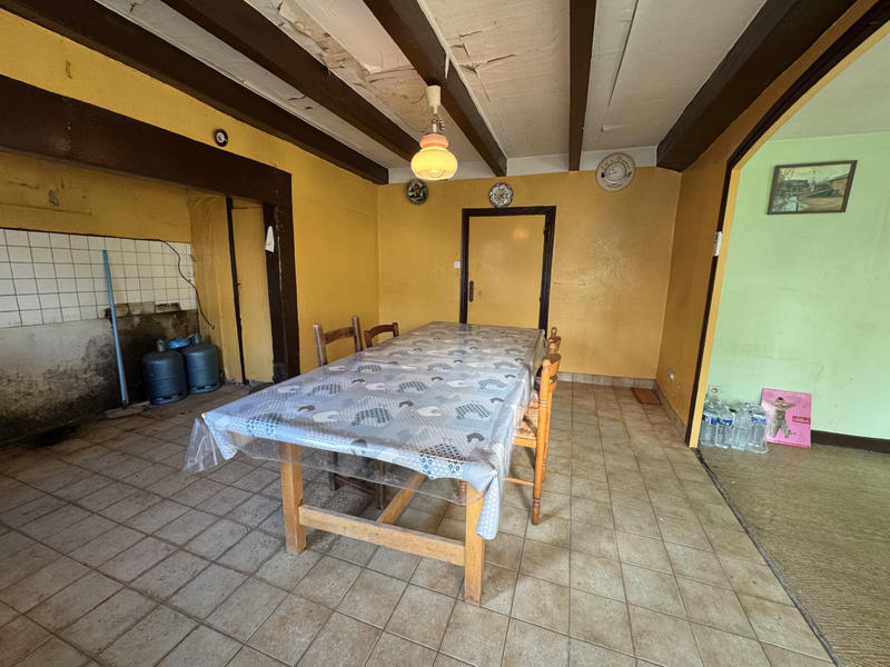 Maison - 111 m² - 7 pièces