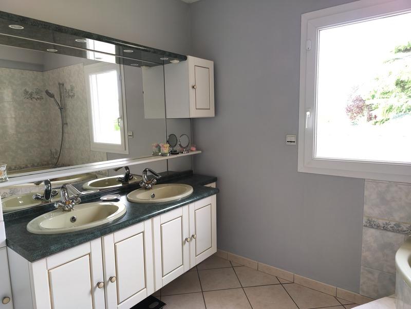 Maison - 146 m² - 6 pièces