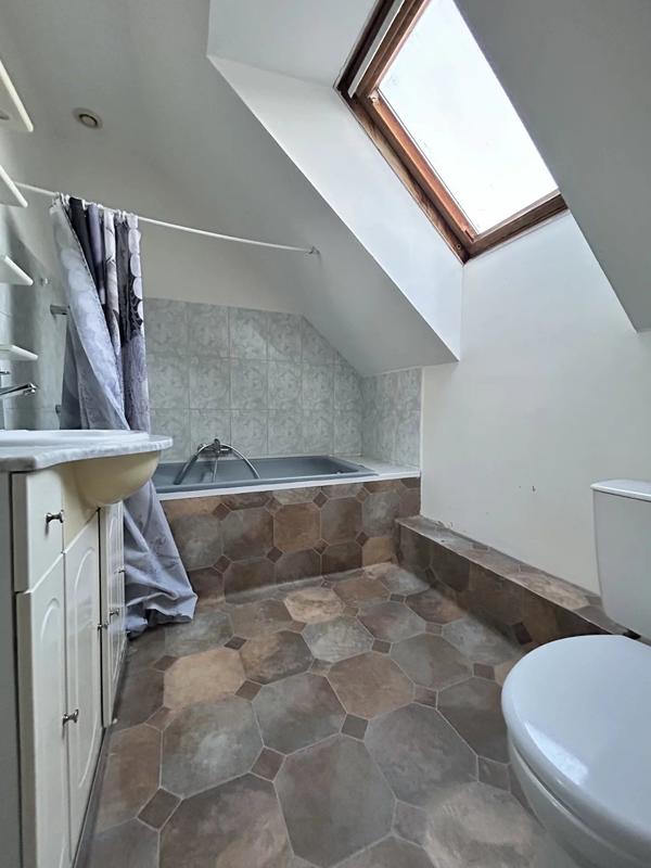 Appartement - 75 m² - 3 pièces