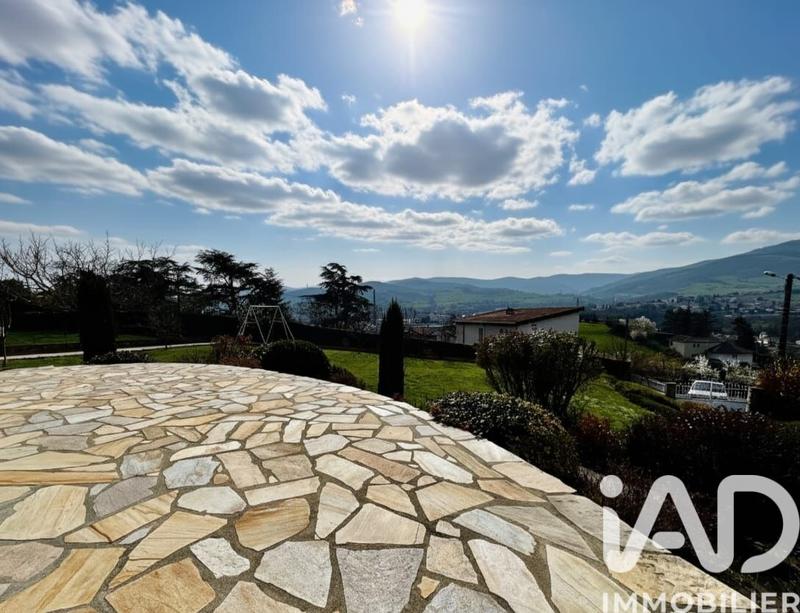 Maison - 103 m² - 5 pièces