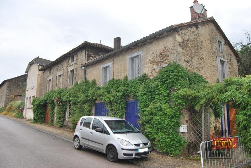 Propriété - 157 m² - 10 pièces