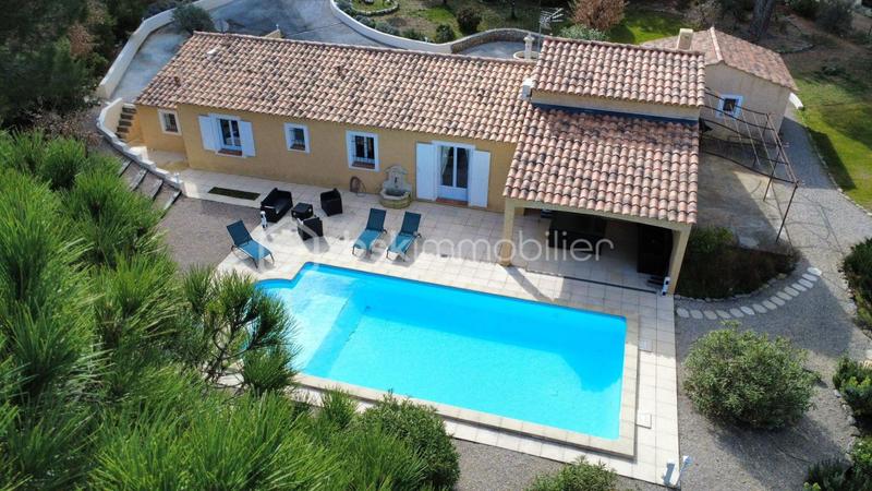 Villa - 112 m² - 4 pièces
