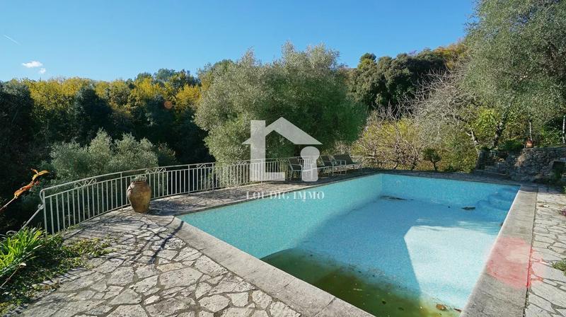 Villa - 157 m² - 5 pièces