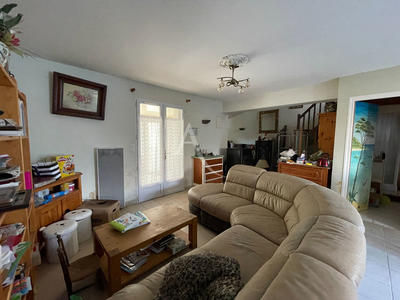 Maison - 96 m² - 4 pièces