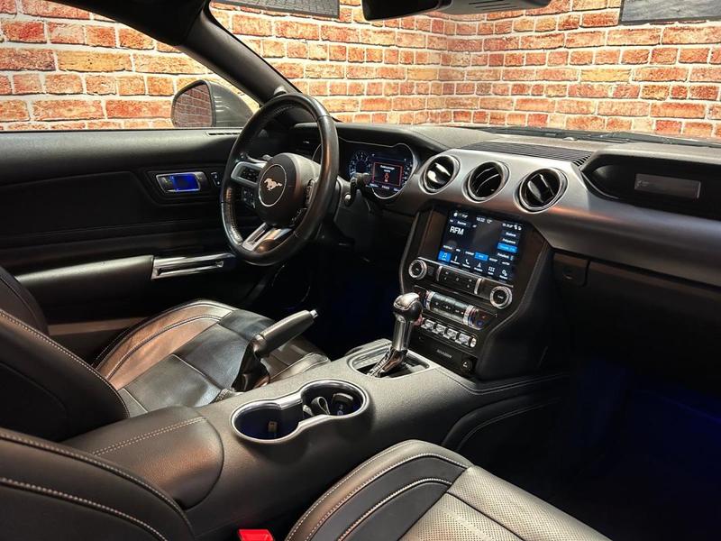 Ford Mustang Fastback 450ch 5.0 / Full Entretien Ford