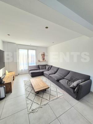 Maison traditionnelle - 120 m² - 6 pièces