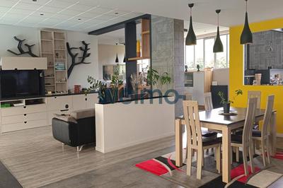 Maison - 278 m² - 7 pièces