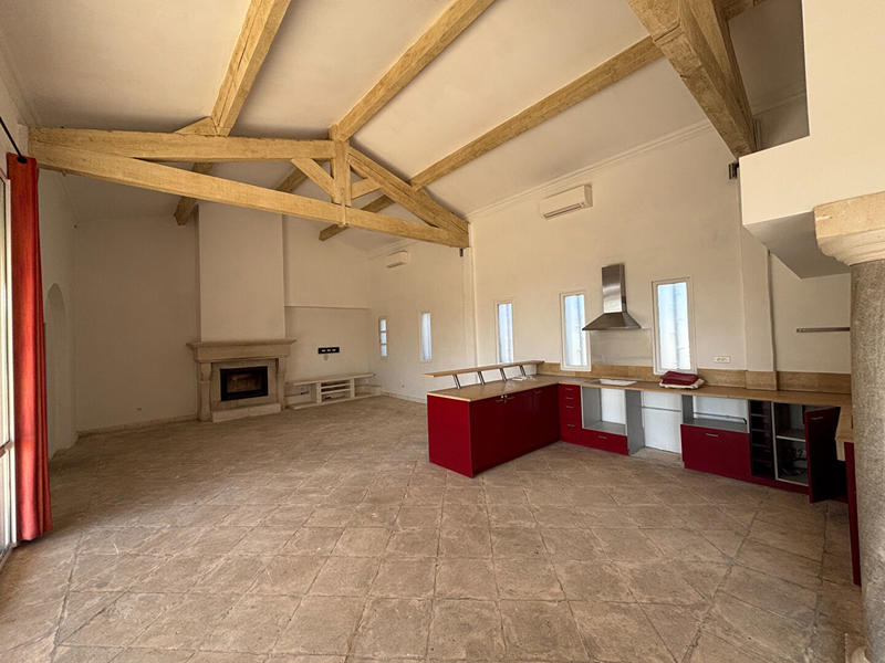 Maison - 184 m² - 4 pièces