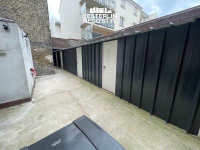 Immeuble - 310 m² - 6 pièces