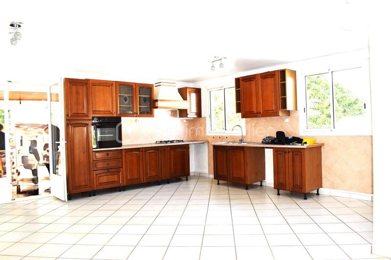 Maison traditionnelle - 110 m² - 5 pièces