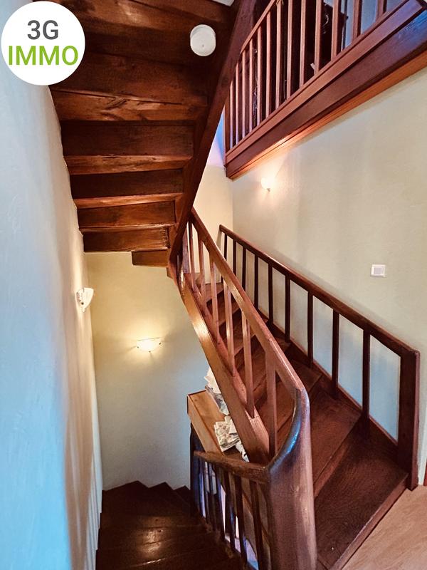 Maison - 99 m² - 4 pièces