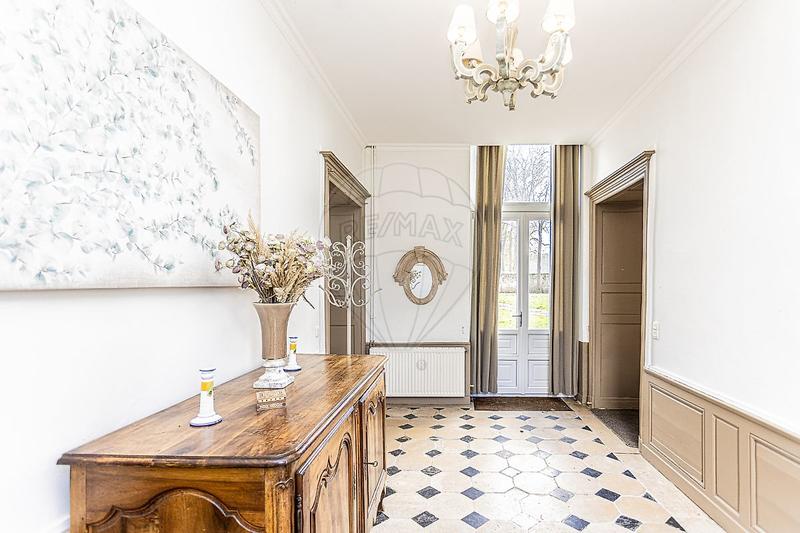 Château - 388 m² - 15 pièces