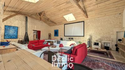 Maison - 388 m² - 11 pièces