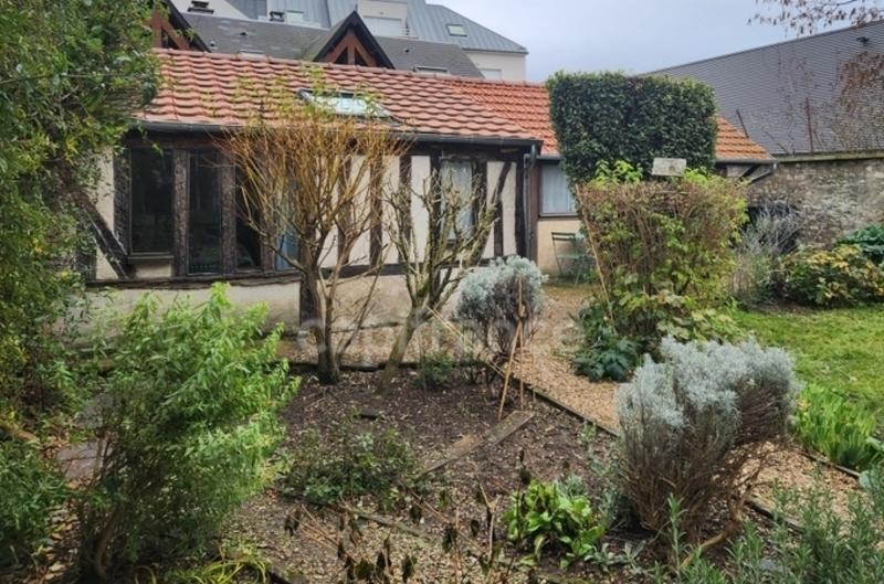 Maison - 86 m² - 4 pièces