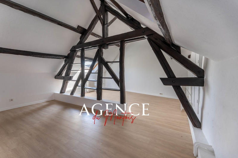 Maison - 175 m² - 6 pièces