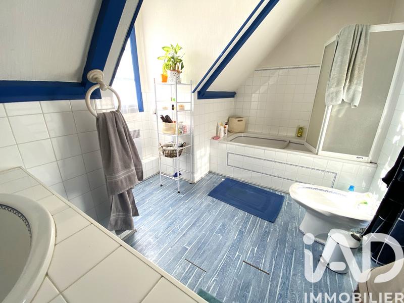 Maison - 193 m² - 9 pièces