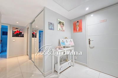 Appartement - 130 m² - 4 pièces