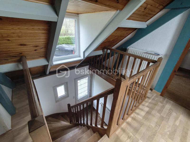 Pavillon - 145 m² - 7 pièces