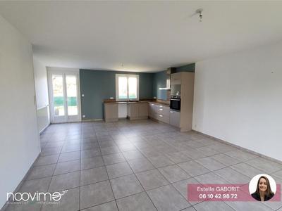 Maison - 88 m² - 4 pièces