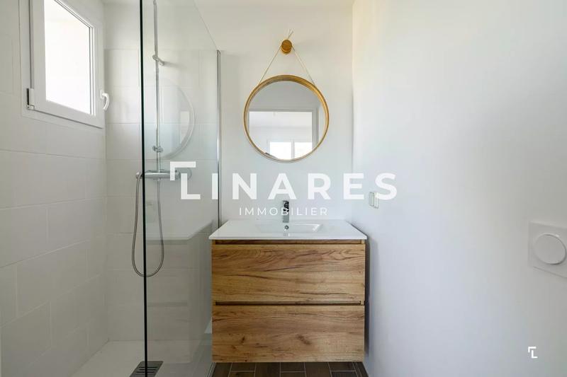 Appartement - 95 m² - 4 pièces