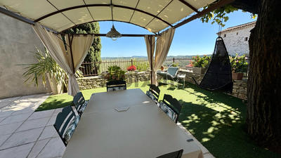 Mas - 220 m² - 8 pièces