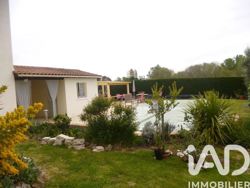 Maison - 168 m² - 7 pièces