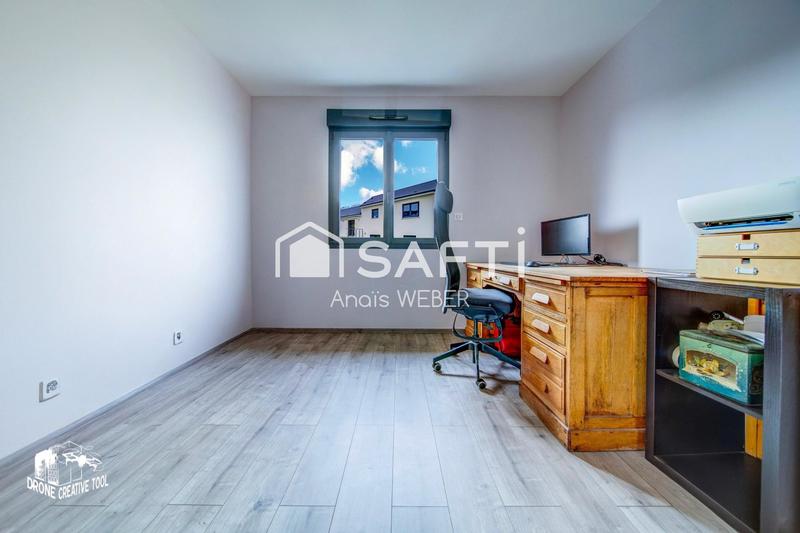 Maison - 98 m² - 4 pièces