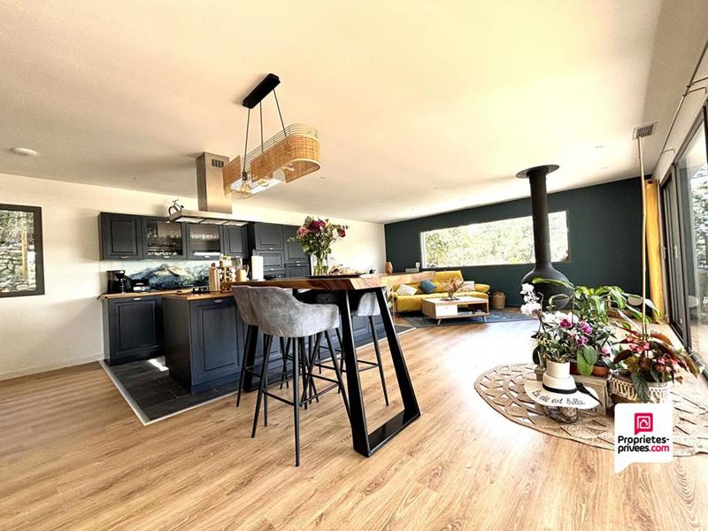 Maison - 150 m² - 3 pièces