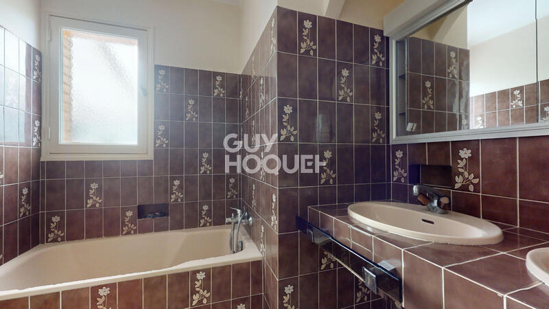 Maison - 92 m² - 4 pièces