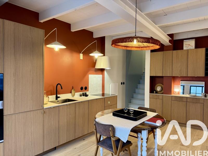 Maison - 92 m² - 5 pièces