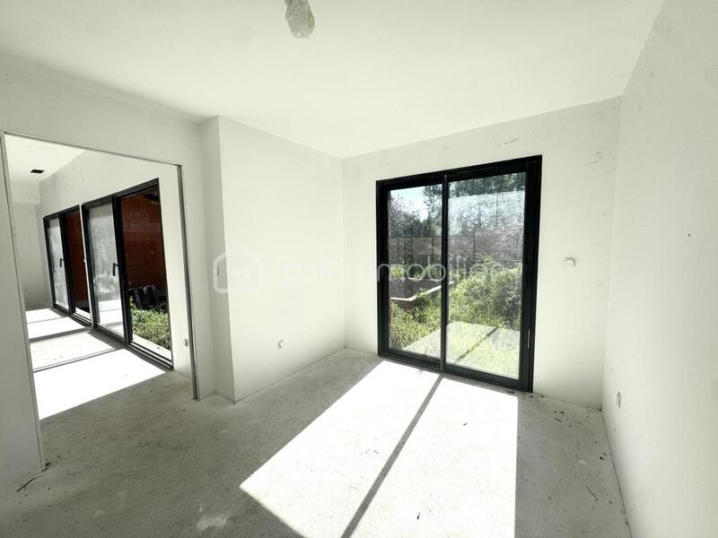 Maison - 130 m² - 4 pièces
