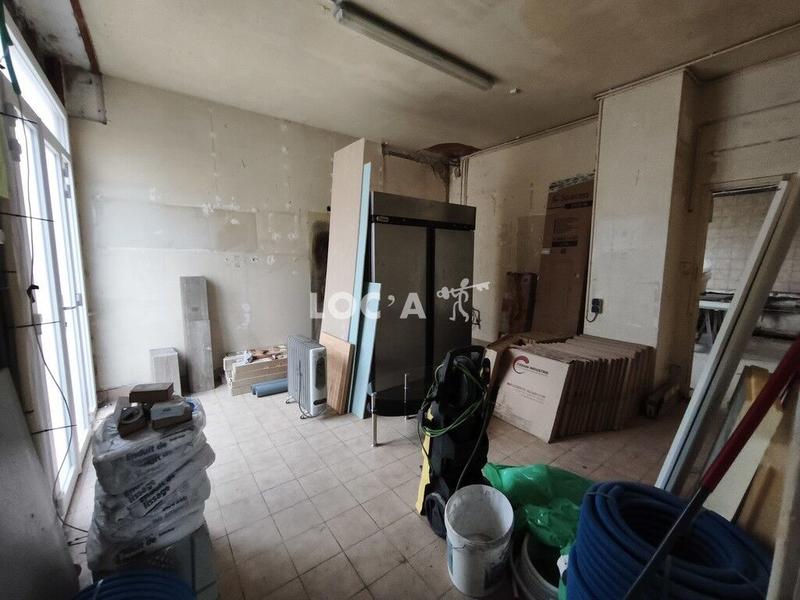 Local commercial - 110 m²